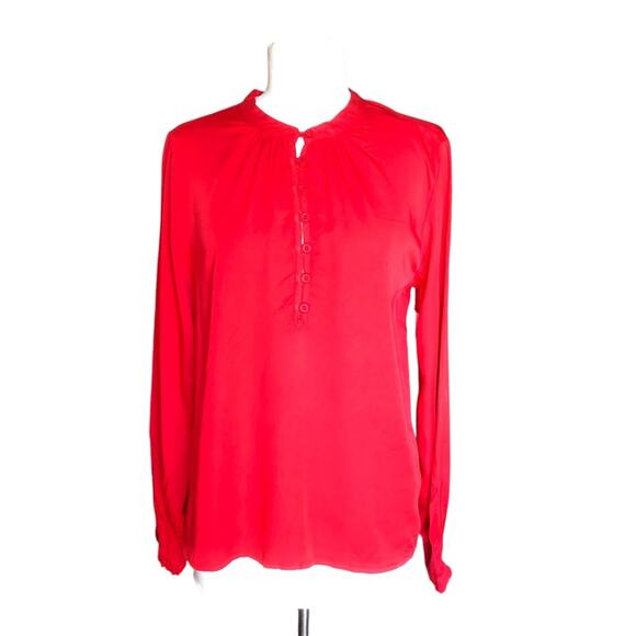 Cloth & Stone NWT Satin Femme Henley Button Front Blouse Red Small - Picture 2 of 12